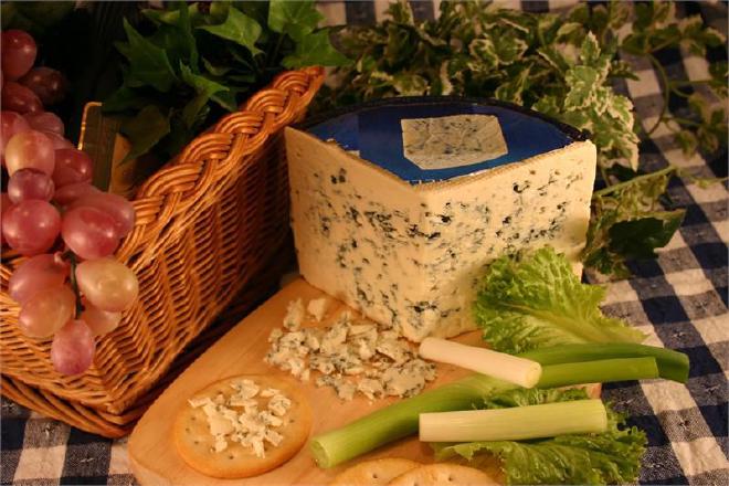 /ba9bfb00-danish-blue-cheese_13696534600812577273.jpg